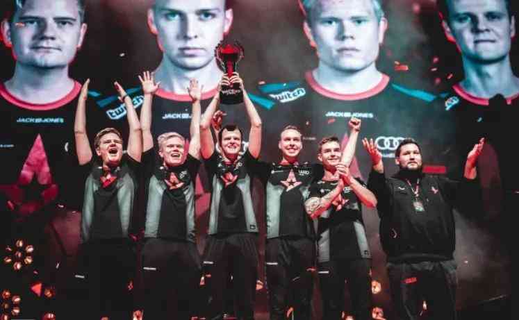 他以场均2 他以场均2