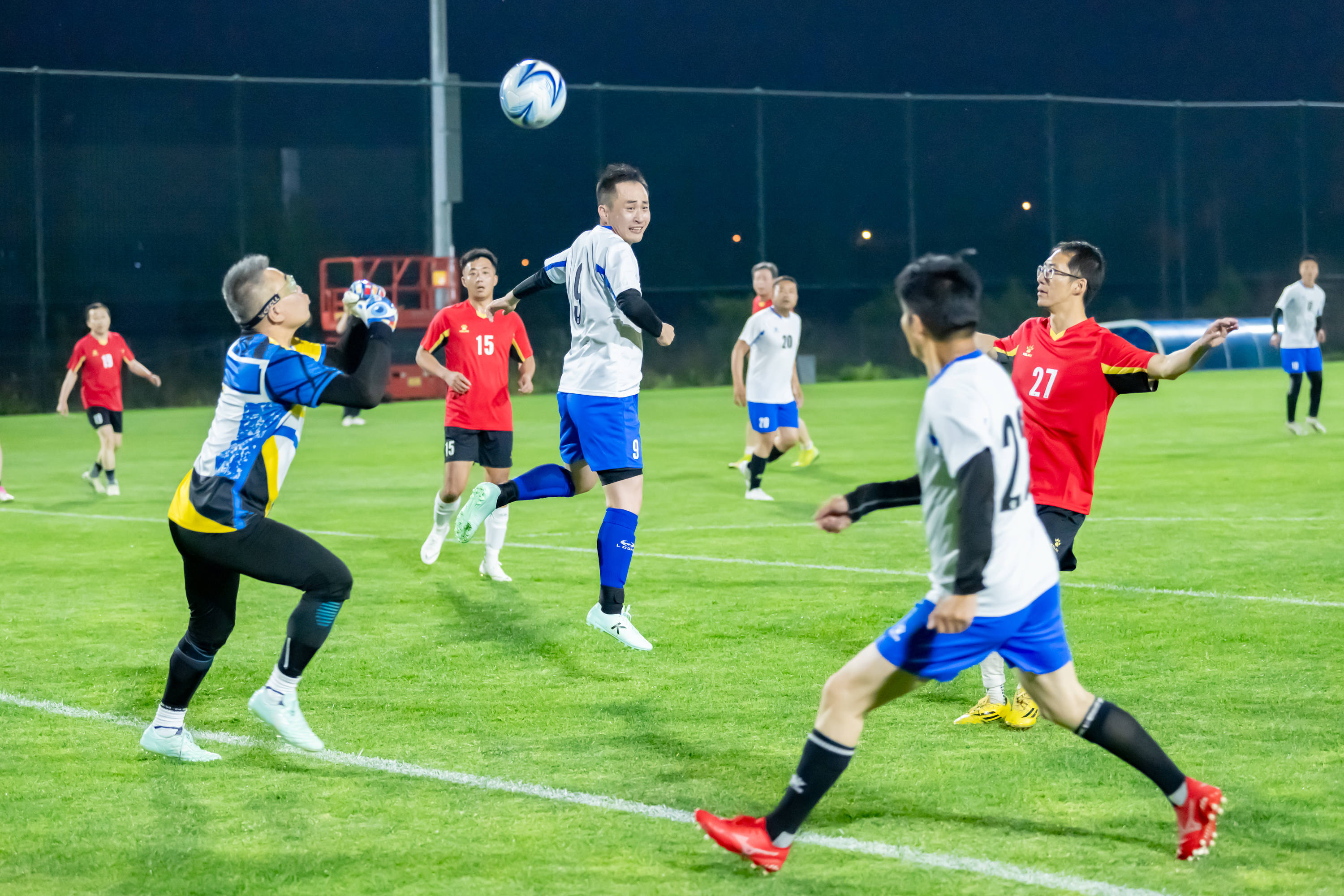 高水平竞技 高水平竞技