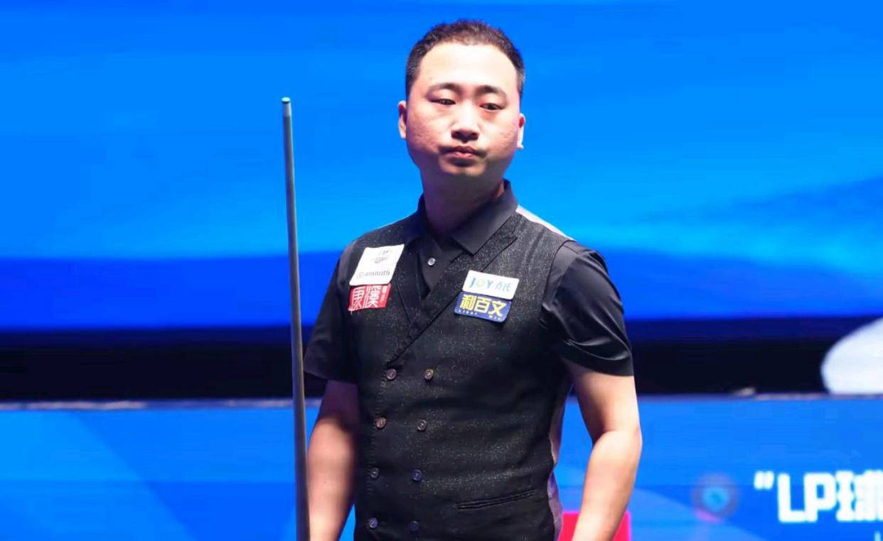 亚历克斯 亚历克斯